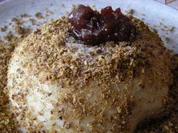 Dampfnudeln mit gerösteten Haselnüssen - Rezept