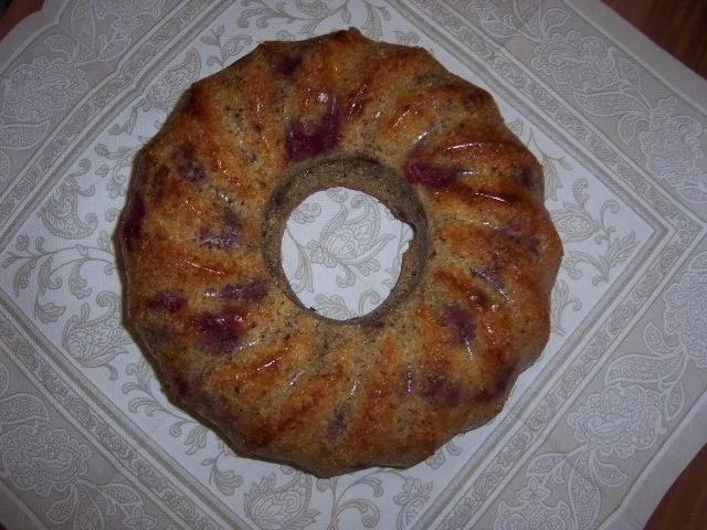 Rezept: Grieß-Nuss-Gugelhupf Grieß-Nuss-Gugelhupf - Rezept