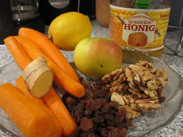 Rezept: Karotten-Apfel-Rohkost Bild Nr. 2 Karotten-Apfel-Rohkost - Rezept - Bild Nr. 2