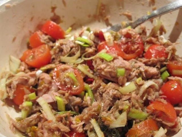 Rezept: Thunfischsalat mit Sardellen und Chili Thunfischsalat mit Sardellen und Chili - Rezept