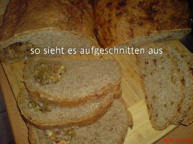 ~~BACKEN~~ Gefülltes Eiweißvollkornbrot - Rezept