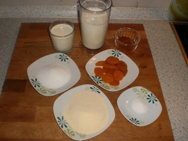 Rezept: Grieß-Sahne-Creme mit marinierten Aprikosen Bild Nr. 2 Grieß-Sahne-Creme mit marinierten Aprikosen - Rezept - Bild Nr. 2