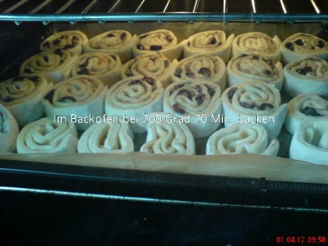 ROSETTEN - HEFEKUCHEN - Rezept - Bild Nr. 11