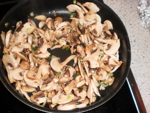 Eierfrikassee mit Champignonpüree - Rezept - Bild Nr. 7