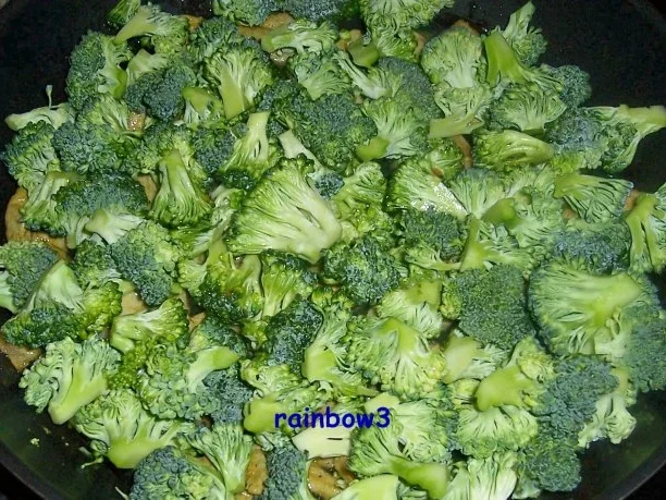 Rezept: Kochen: Schweine-Geschnetzeltes mit Broccoli Bild Nr. 4 Kochen: Schweine-Geschnetzeltes mit Broccoli - Rezept - Bild Nr. 4