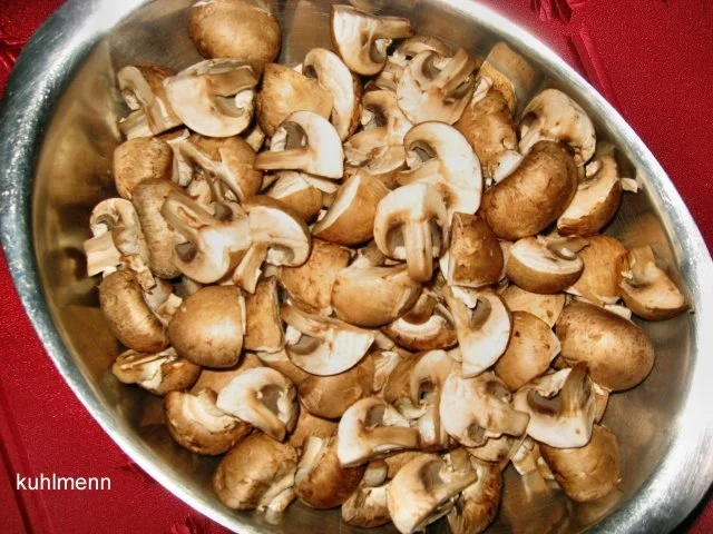 Champignons in Tomaten/Basilikum-Rahm - Rezept - Bild Nr. 2