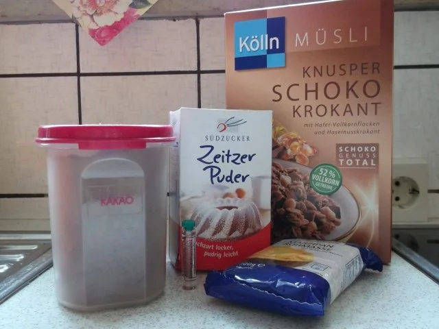 Rezept: Schoko-Knusper-Kugeln Bild Nr. 2 Schoko-Knusper-Kugeln - Rezept - Bild Nr. 2