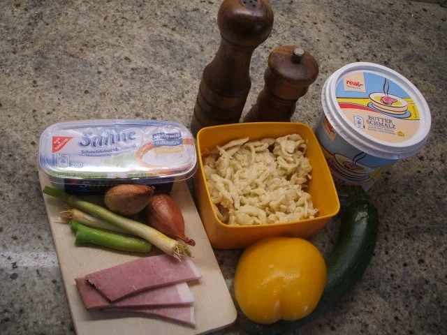 Rezept: Pasta: Spätzle-Pfanne aus den Resten vom Wochenende Bild Nr. 2 Pasta: Spätzle-Pfanne aus den Resten vom Wochenende - Rezept - Bild Nr. 2