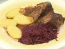 Low Fat Roulade mit Rotkohl und Kartoffeln - Rezept