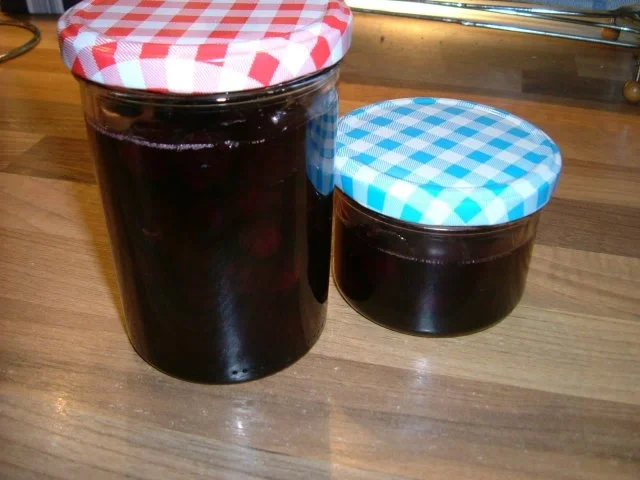 Rezept: Amarena-Kirschen 43 selber machen! Amarena-Kirschen 43 selber machen! - Rezept