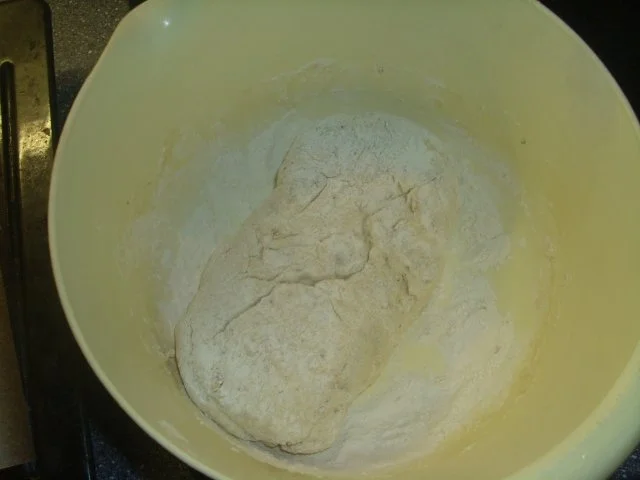 Weissbrot ohne Hefe mit Röstzwiebeln - Rezept - Bild Nr. 3