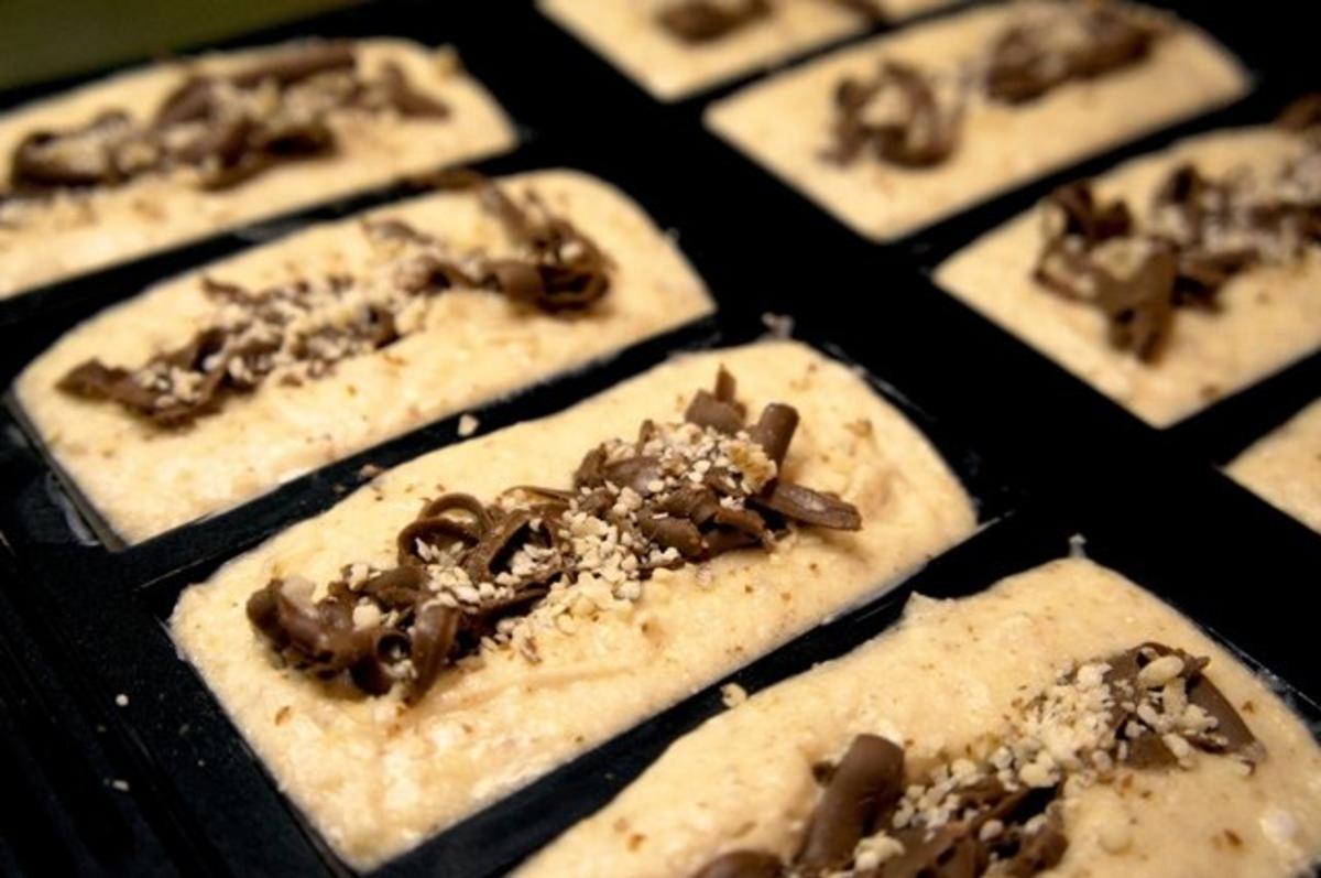 Bilder für Financiers mit Nougat - Rezept