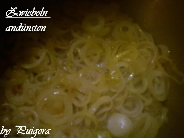 Grünkohl mit geräucherter  Rippe und Bratkartoffeln - Rezept - Bild Nr. 3