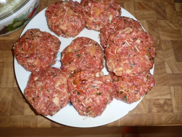 Rezept: Frikadellen nach Gina Bild Nr. 3 Frikadellen nach Gina - Rezept - Bild Nr. 3