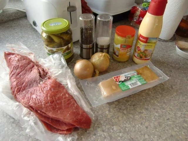 Rezept: Rinderroulade à la Mama Bild Nr. 2 Rinderroulade à la Mama - Rezept - Bild Nr. 2