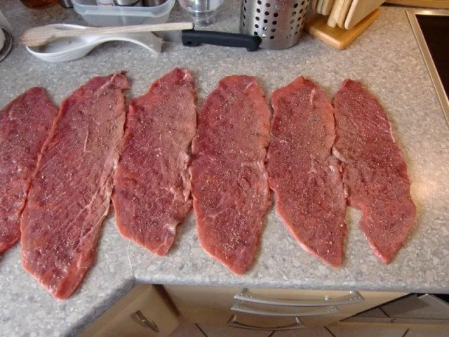 Rezept: Rinderroulade à la Mama Bild Nr. 5 Rinderroulade à la Mama - Rezept - Bild Nr. 5