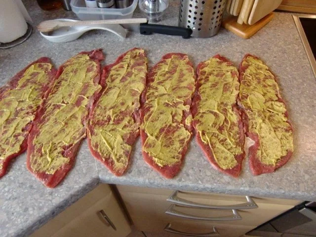 Rezept: Rinderroulade à la Mama Bild Nr. 6 Rinderroulade à la Mama - Rezept - Bild Nr. 6