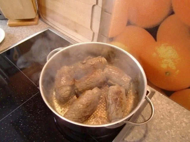 Rezept: Rinderroulade à la Mama Bild Nr. 11 Rinderroulade à la Mama - Rezept - Bild Nr. 11