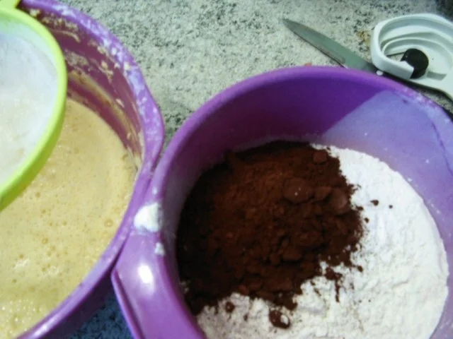 Rezept: Schoko-Kirsch-Kuchen Bild Nr. 5 Schoko-Kirsch-Kuchen - Rezept - Bild Nr. 5