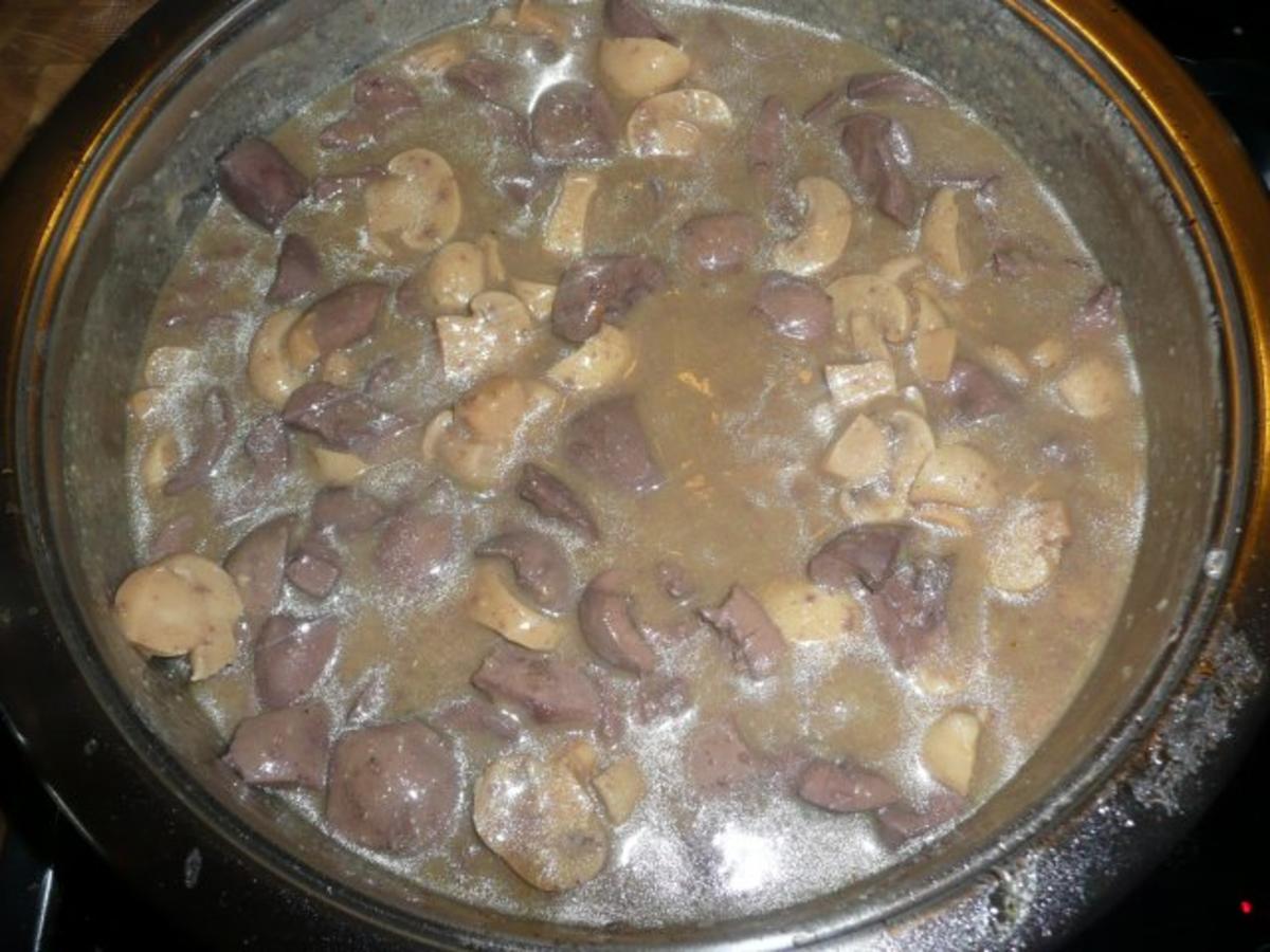 Nierchen mit Champignons - Beilage Reis - Rezept - Bild Nr. 5