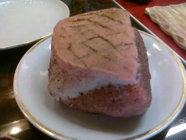 Rezept: Schweinebraten auf einem Gemüse Bett in Biersoße Bild Nr. 3 Schweinebraten auf einem Gemüse Bett in Biersoße - Rezept - Bild Nr. 3