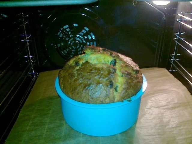 Karotten – Kuchen mit Frischkäsehülle - Rezept