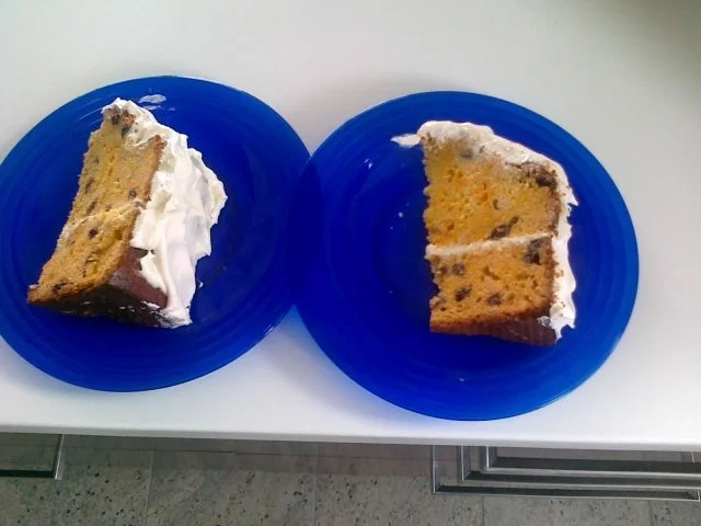 Karotten – Kuchen mit Frischkäsehülle - Rezept - Bild Nr. 13