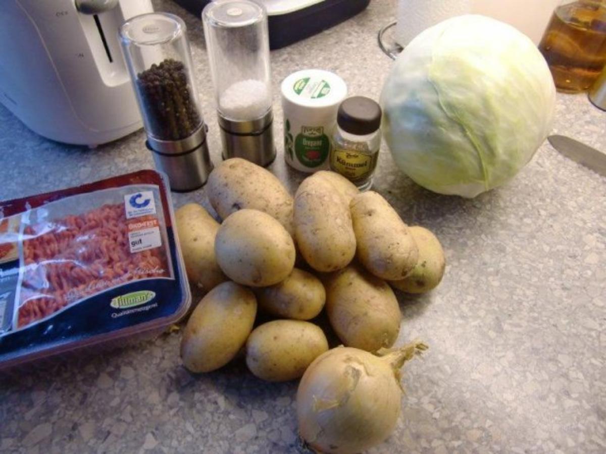 Weißkohlsuppe mit Hackfleisch - Rezept