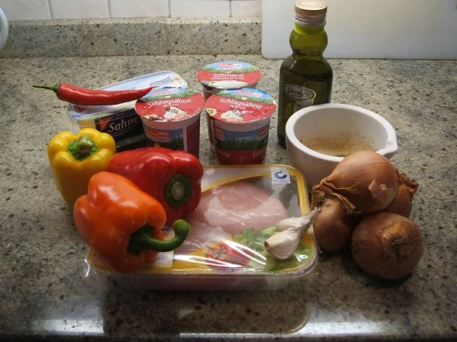 Rezept: Suppen: Gyros-Suppe aus Hühnerfleisch Bild Nr. 2 Suppen: Gyros-Suppe aus Hühnerfleisch - Rezept - Bild Nr. 2