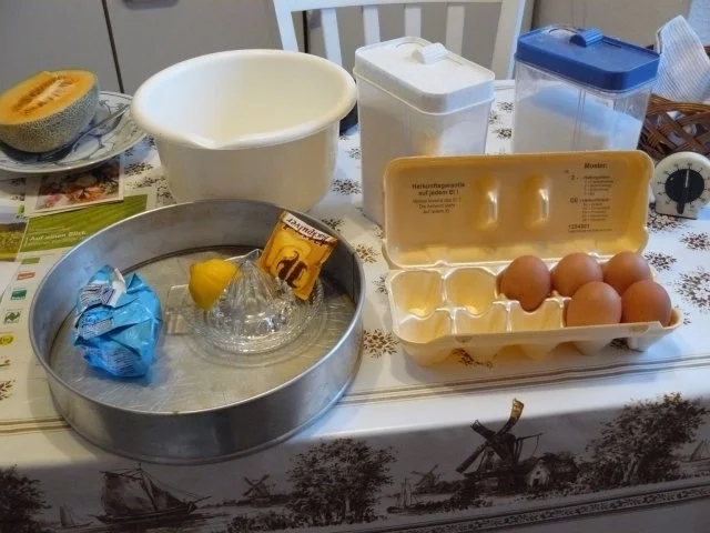 Rezept: Tortenboden für Obstkuchen Bild Nr. 2 Tortenboden für Obstkuchen - Rezept - Bild Nr. 2