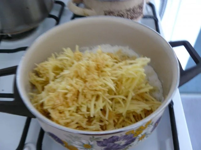 Rezept: Apfelsahnetorte Bild Nr. 6 Apfelsahnetorte - Rezept - Bild Nr. 6