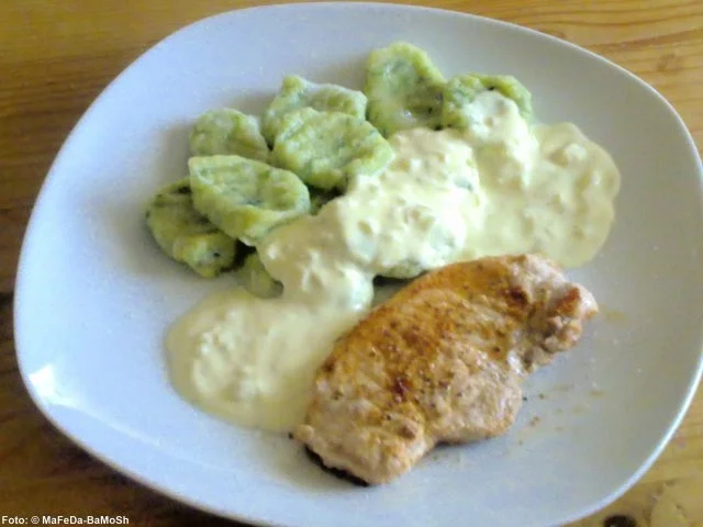 Bärlauch-Gnocchi mit Frischkäse-Sauce - Rezept