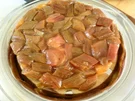 Rhabarber-Tarte-Tatin mit Vanille-Eis - Rezept