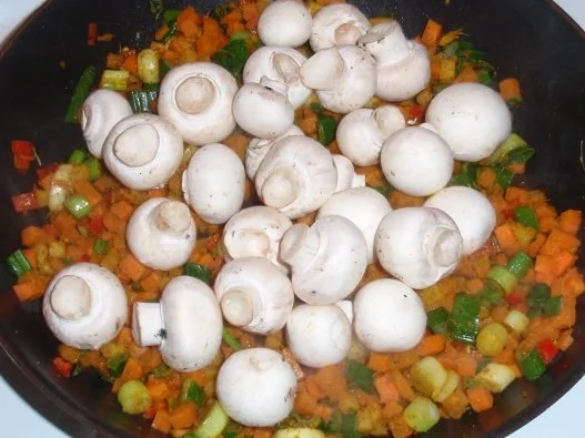 Champignon-Gemüse-Pfanne mit Basmati-Duftreis - Rezept - Bild Nr. 4