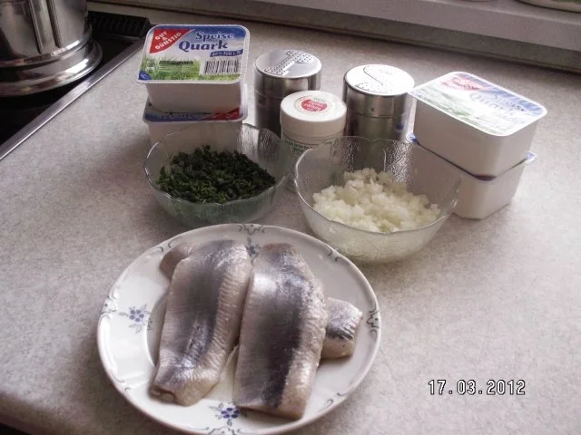 Rezept: Weißkäse und Pellkartoffeln Bild Nr. 2 Weißkäse und Pellkartoffeln - Rezept - Bild Nr. 2