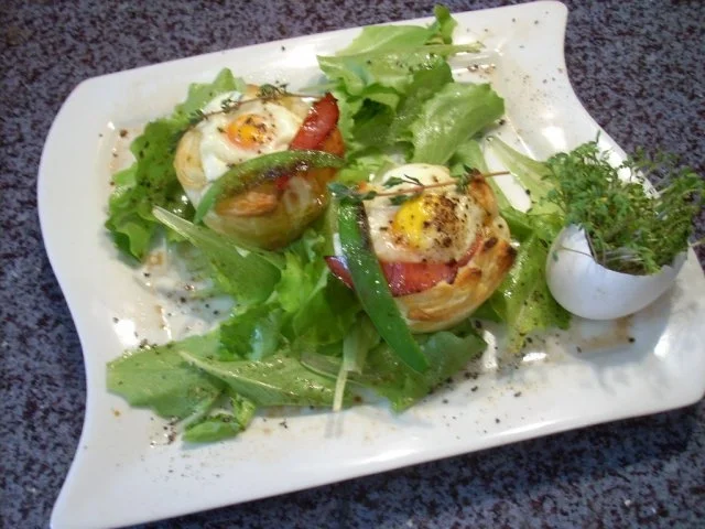 Rezept: Ei im Nest Bild Nr. 2 Ei im Nest - Rezept - Bild Nr. 2