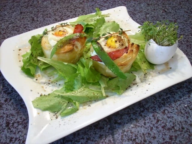 Rezept: Ei im Nest Bild Nr. 3 Ei im Nest - Rezept - Bild Nr. 3