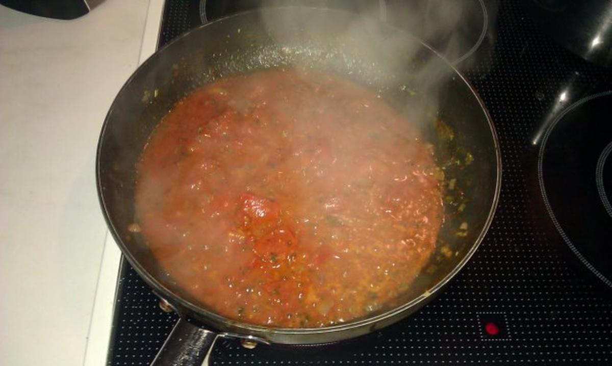 Rigatoni mit Tomatensauce - Schnell, einfach, lecker : - Rezept - Bild Nr. 2