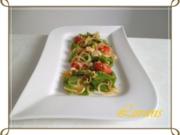 Bohnen Salat mit Tomaten und Zwiebel - Rezept