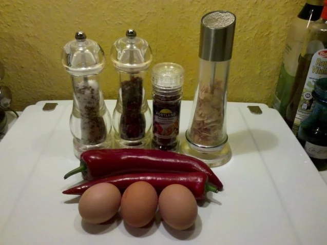 Eier: Pikantes Paprika-Rührei - Rezept - Bild Nr. 2