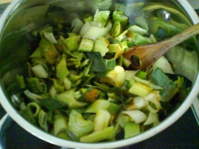 Curry-Lauch-Rahmgemüse mit Wildreis - Rezept - Bild Nr. 2