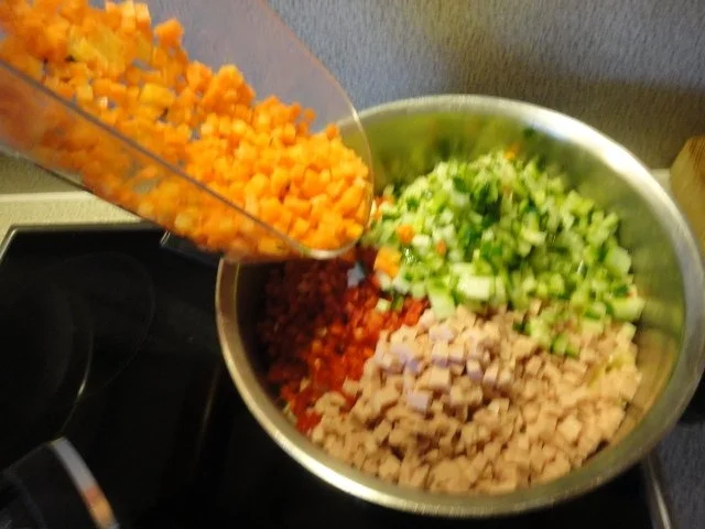 fein marinierter Nudel Salat - Rezept - Bild Nr. 6