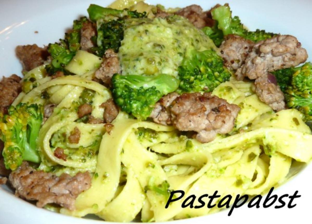 Tagliatelle mit Broccoli Pesto - Rezept - Bild Nr. 2