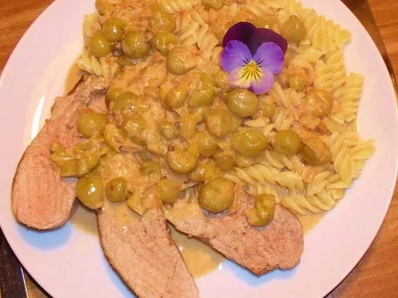 Schweinefilet an Stachelbeersauce - Rezept - Bild Nr. 2