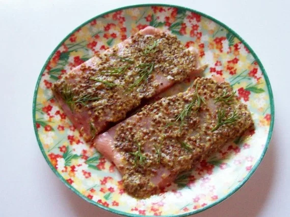 Rezept: Wildlachsfilets mit Kürbis-Kartoffel-Auflauf in Thymiansahne Bild Nr. 6 Wildlachsfilets mit Kürbis-Kartoffel-Auflauf in Thymiansahne - Rezept - Bild Nr. 6