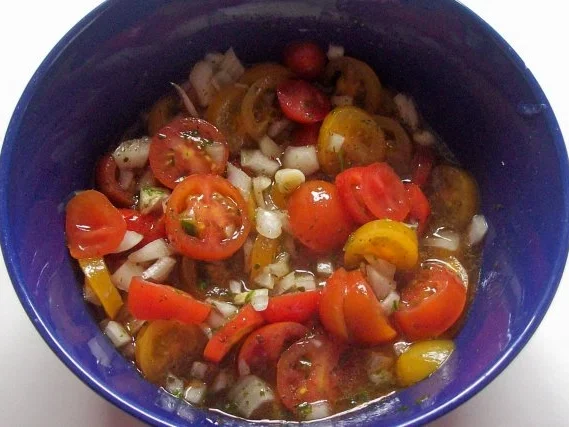 Rezept: Wildlachsfilets mit Kürbis-Kartoffel-Auflauf in Thymiansahne Bild Nr. 2 Wildlachsfilets mit Kürbis-Kartoffel-Auflauf in Thymiansahne - Rezept - Bild Nr. 2