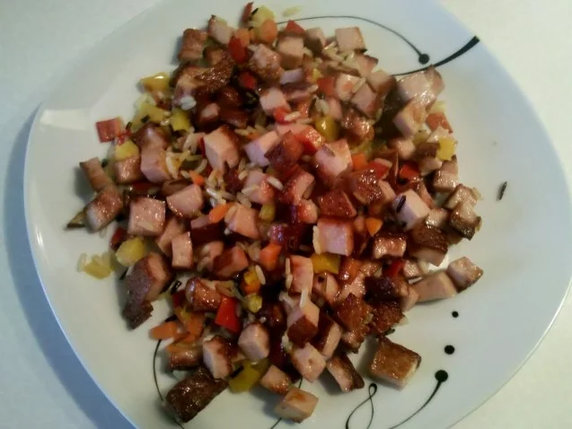 Rezept: Fleisch: Restepfanne mit Gemüsereis und Fleischkäse Bild Nr. 4 Fleisch: Restepfanne mit Gemüsereis und Fleischkäse - Rezept - Bild Nr. 4