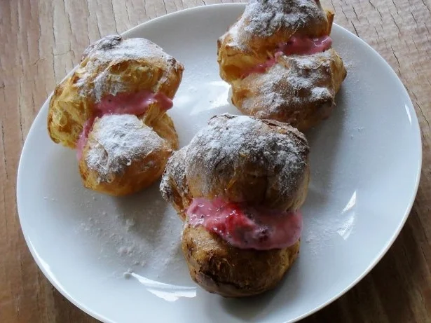 Windbeutel mit Erdbeer-Quark-Creme - Rezept - Bild Nr. 3