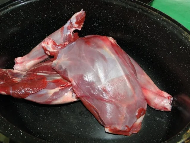 Rehunterschenkel in Rotwein - Rezept - Bild Nr. 2