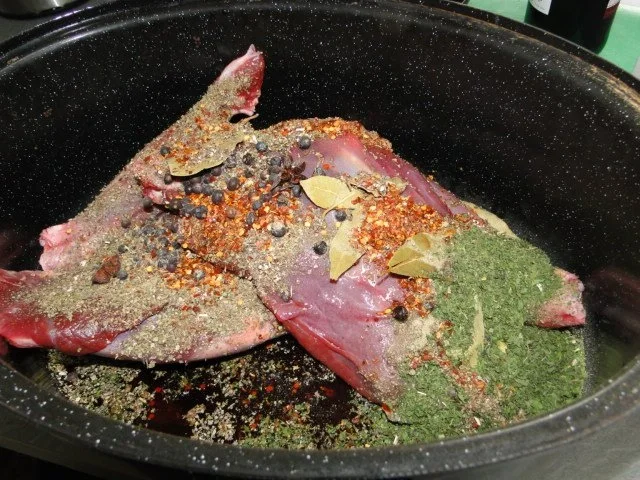 Rehunterschenkel in Rotwein - Rezept - Bild Nr. 5